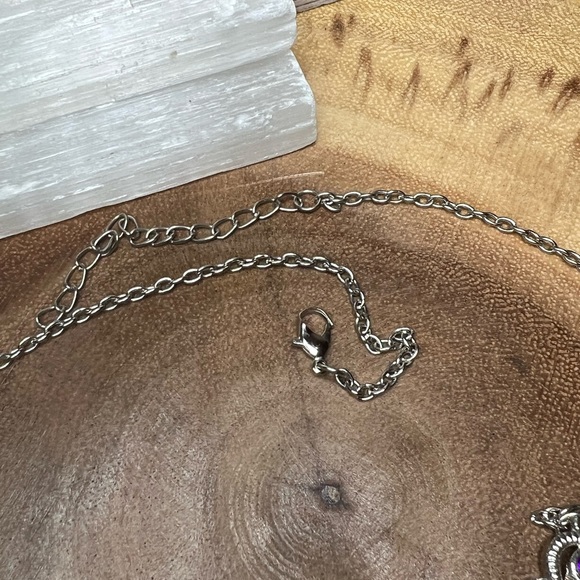 VTG| Purple Rhinestones 🦋💜✨ - Picture 8 of 9